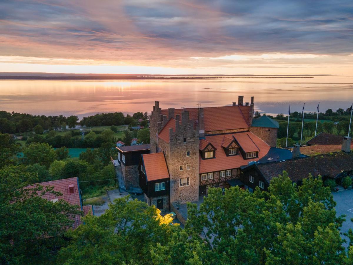 Hotel Gyllene Uttern Gränna Exterior foto